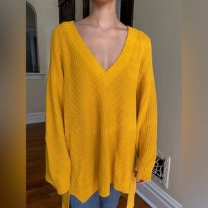 Oversized express sweater.